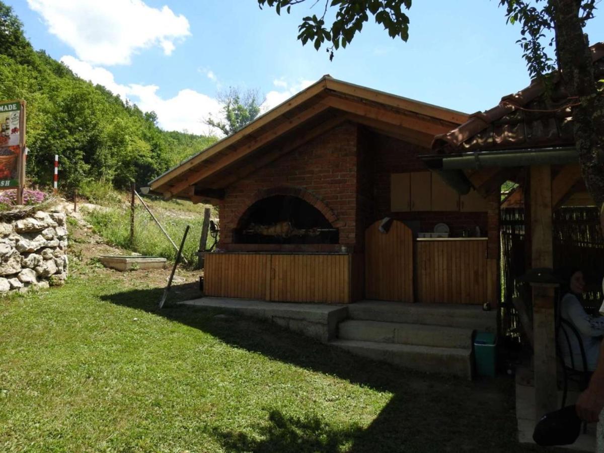 Omar & Una Apartmani Bihać Kültér fotó